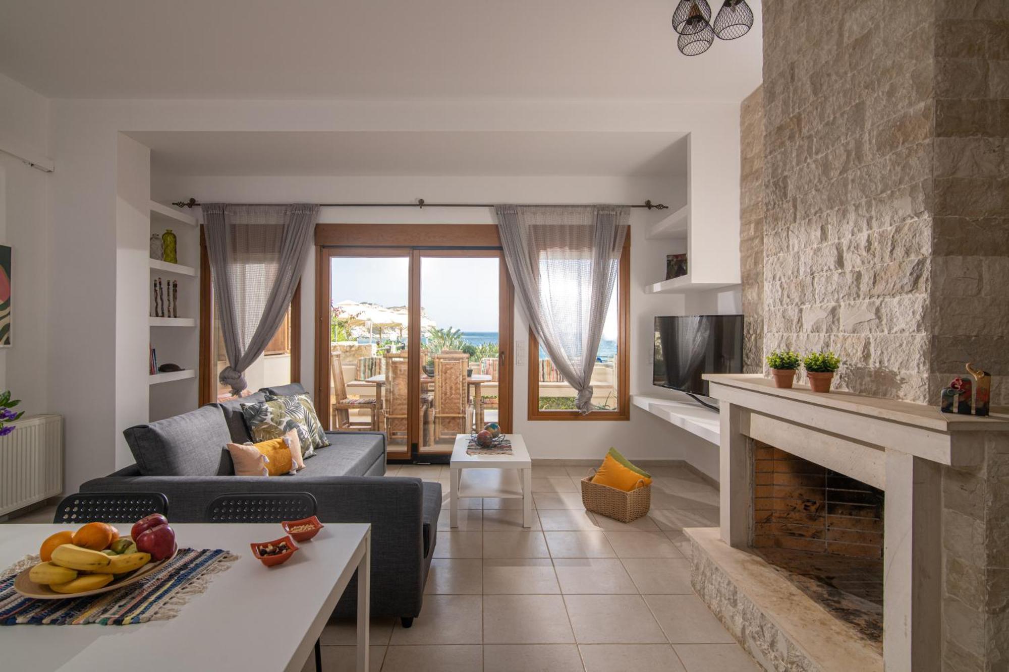 Beachfront Green Apt-Ligaria Beach 외부 사진